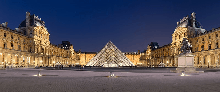 Paris Le Louvre