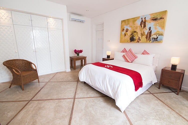 Alexander Hotel Room