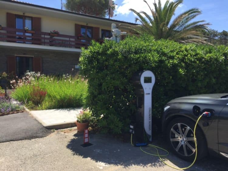 Arli Hotel EV Charger