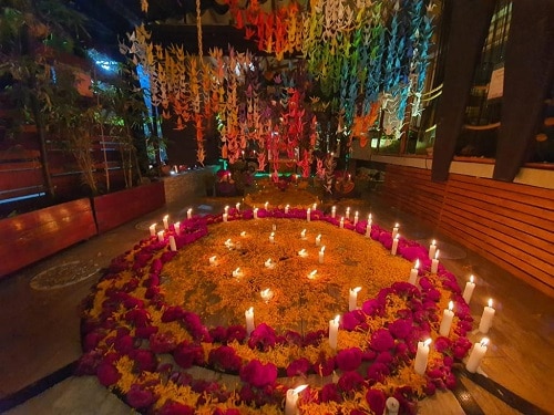 Number of lights and candles